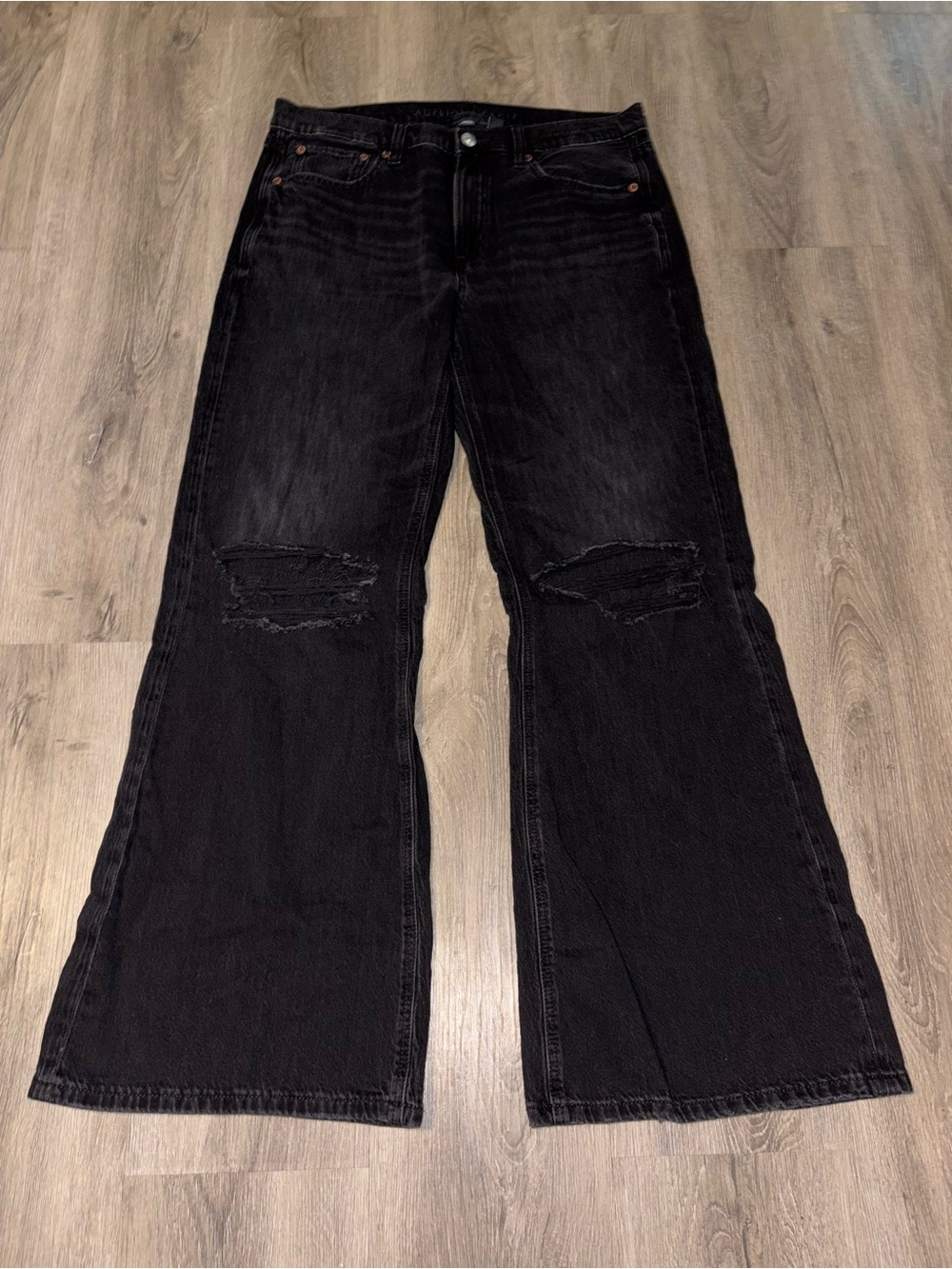 American Eagle | Black Distressed Bootcut Jeans